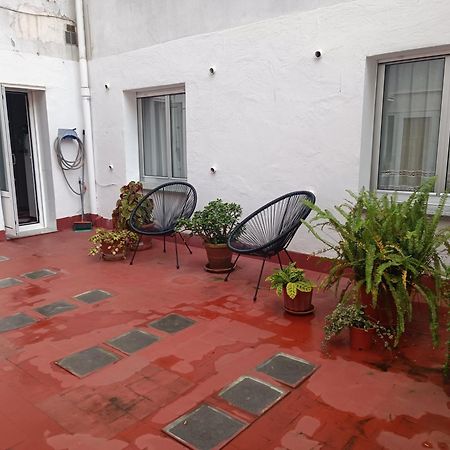Como Una Casa De Campo En La Ciudad, Con Patio -Parking Gratis ヒホン エクステリア 写真