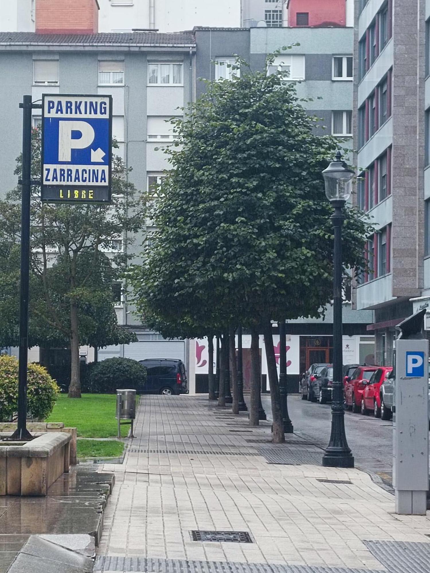 Como Una Casa De Campo En La Ciudad, Con Patio -Parking Gratis ヒホン エクステリア 写真