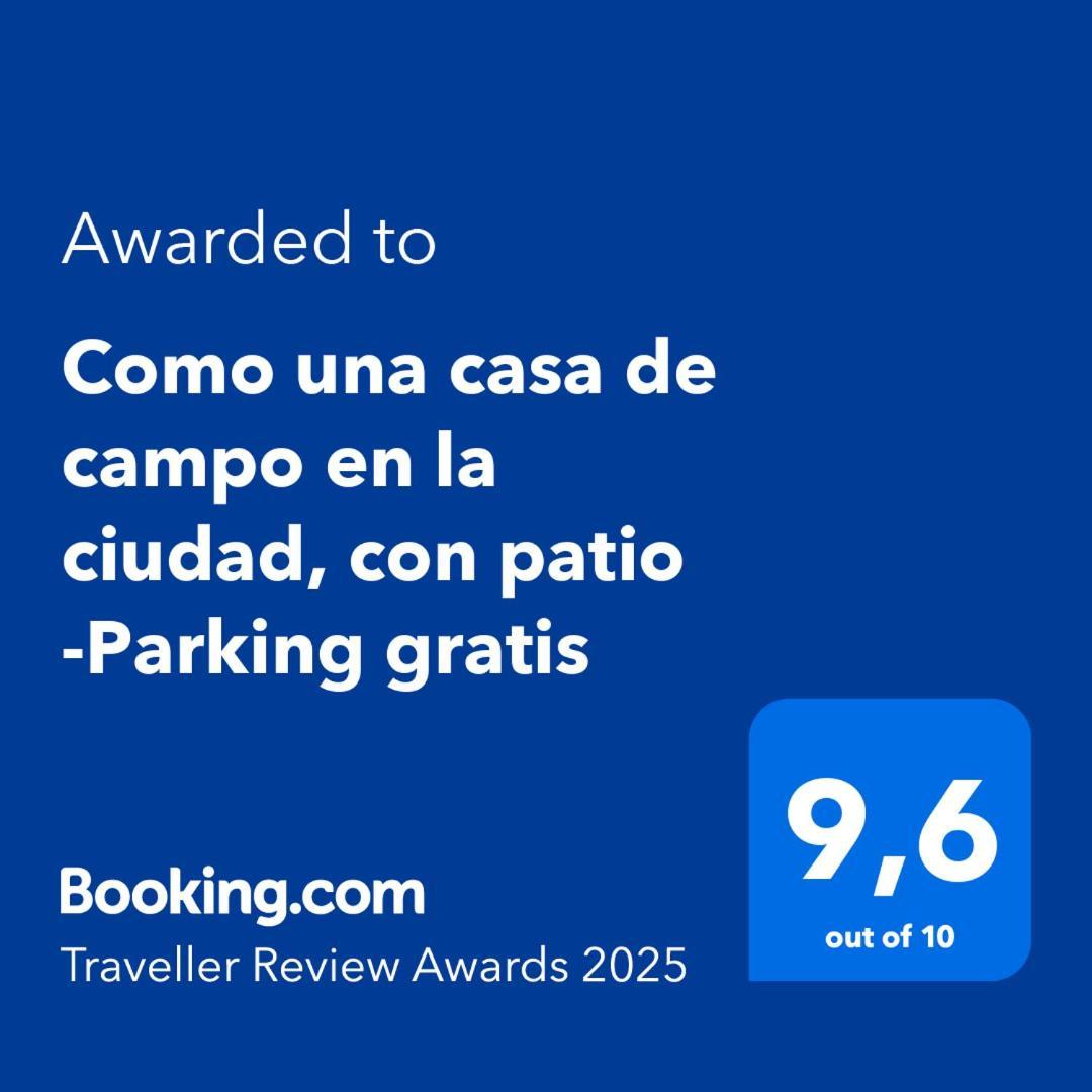 Como Una Casa De Campo En La Ciudad, Con Patio -Parking Gratis ヒホン エクステリア 写真
